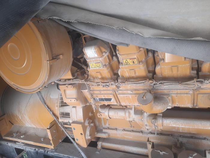 Used Caterpillar 3512B and C32 generators.