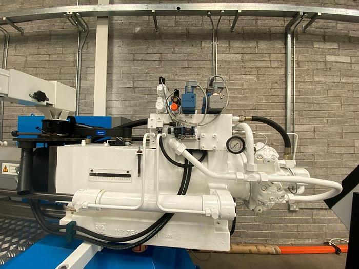 Used 2000 Netstal Synergy S-1750-900 Moulding Machine