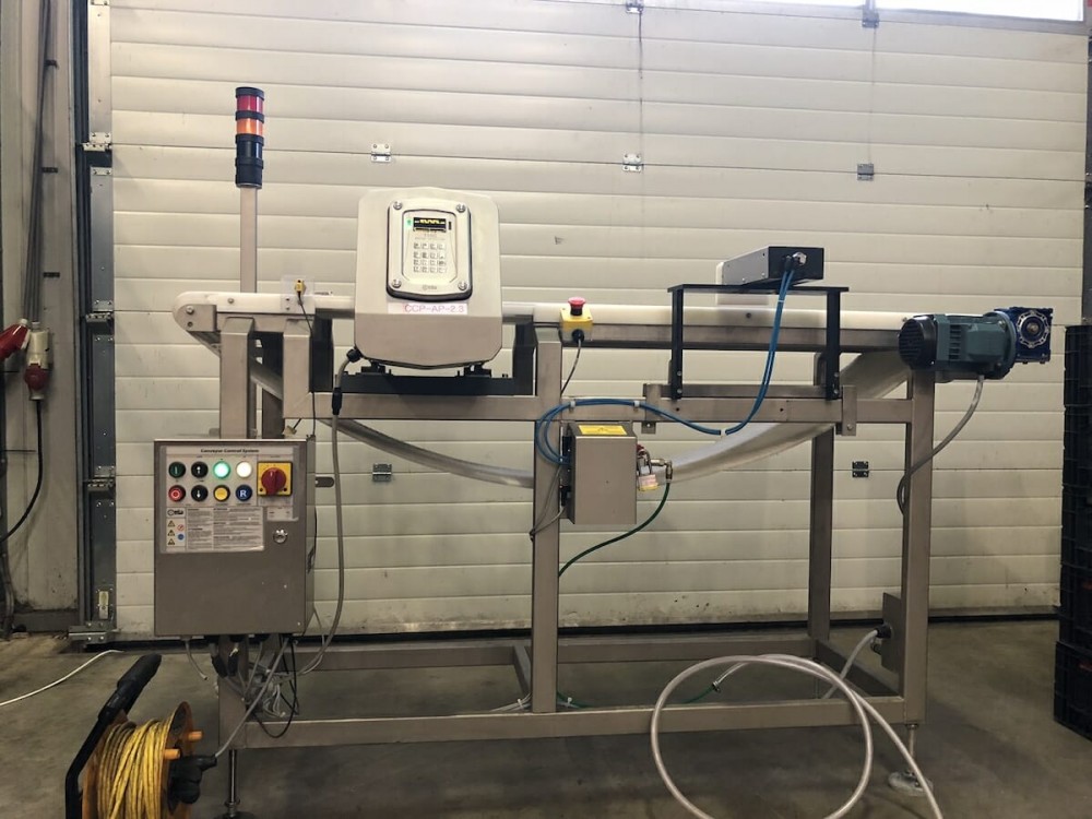 Used Ceia THS 21 metal detector