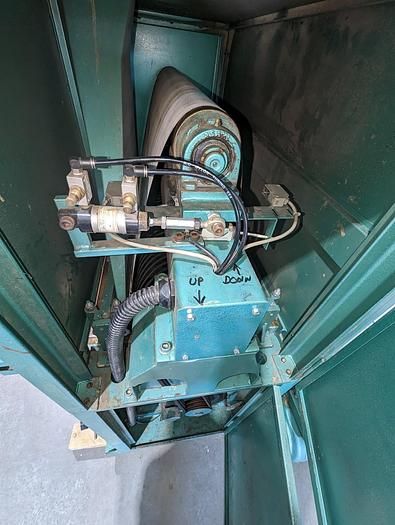 Used Grizzly G7217 37'' Single Head Wide Belt Sander