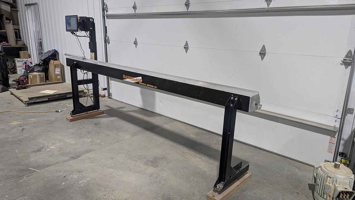 Used Razorguage 10' Stop System with Table