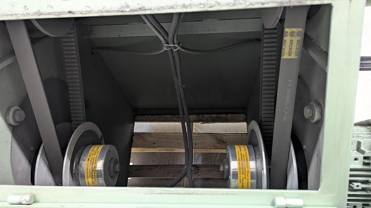 Used Rema SMG 58 Heavy Duty Grinding / Buffing Machine