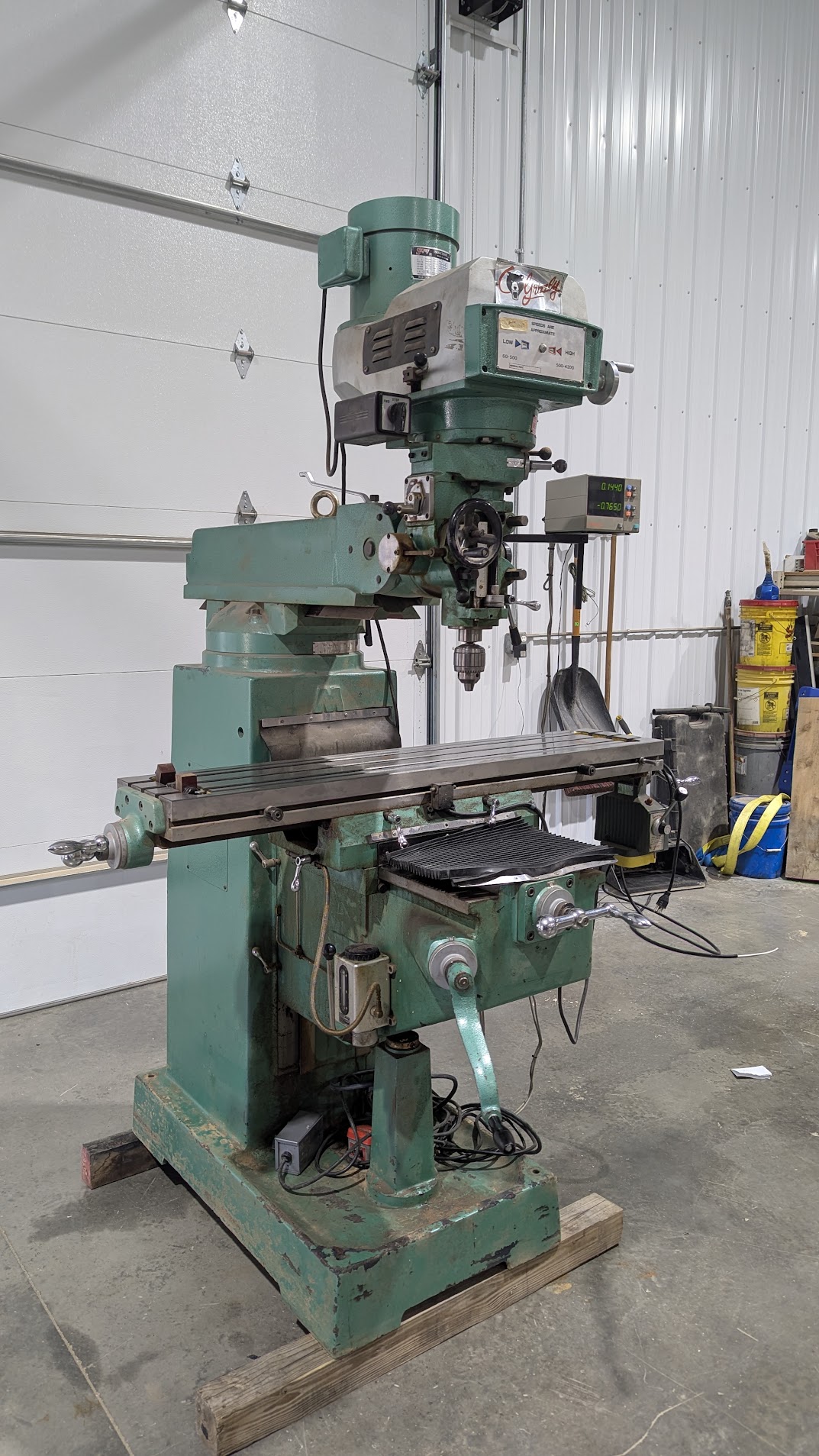 Used Grizzly G4029 VS Turret Head Milling Machine, 3 HP, 3-Phase