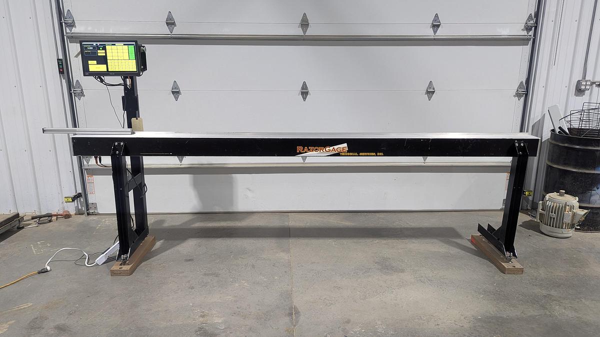 Used Razorguage 10' Stop System with Table