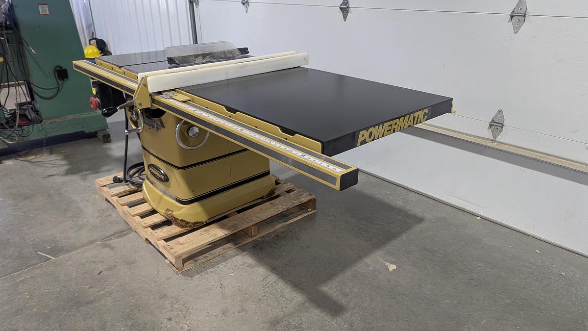 Used 2016 Powermatic 2000 5HP 1PH Tablesaw with new 52'' rails