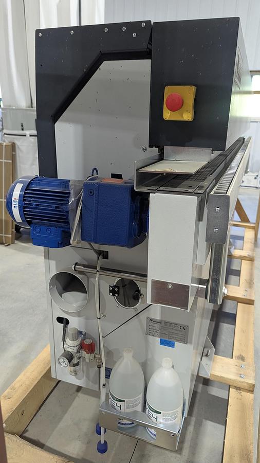 Used Casadei E550 PMCR PREMILL CORNER ROUND EDGEBANDER SHOW ROOM MACHINE