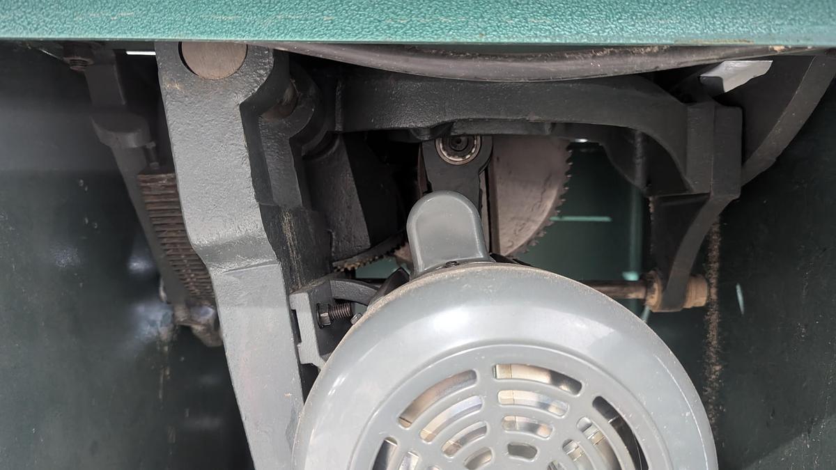 Used 2006 Grizzly G7209 14'' Tablesaw 5HP