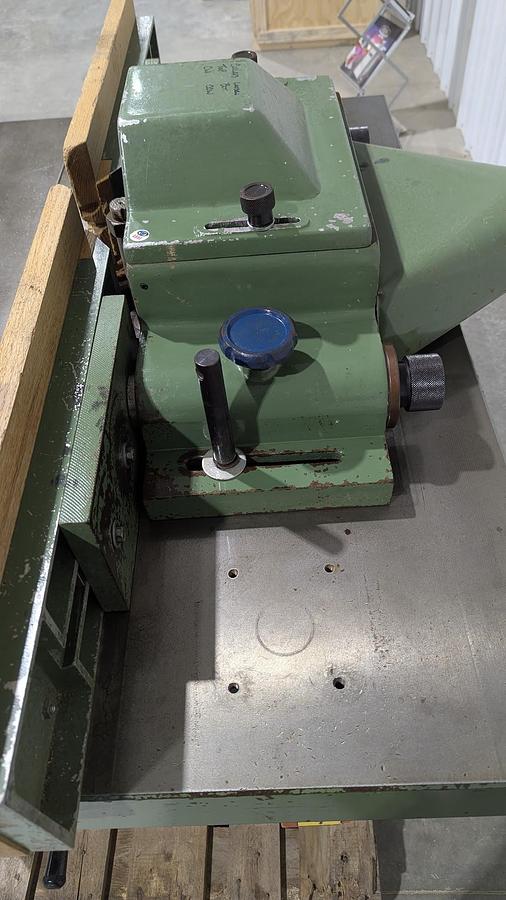 Used Chen Sheng LS-735S 7.5HP Sliding Table Shaper