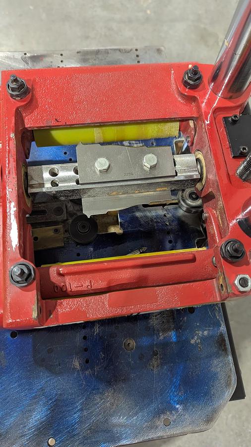 Used Williams & Hussey 206 Variable Feed Molder