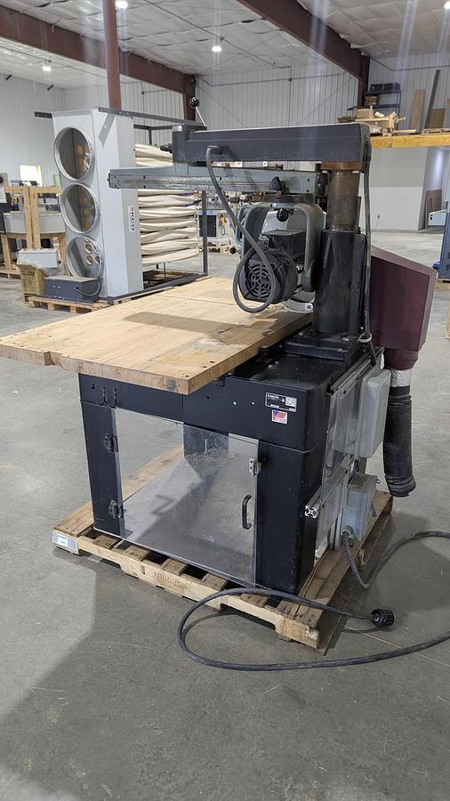 Used Delta 33-411 16'' Radial Arm Saw