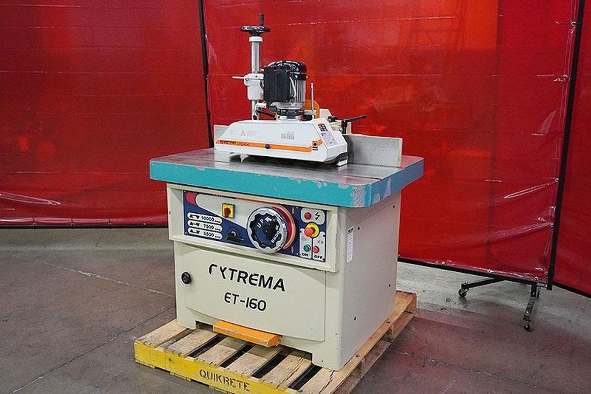 Used 2006 Extrema ET-160 Shaper with Maggi Steff 2044 (4-Roll) Power Feeder