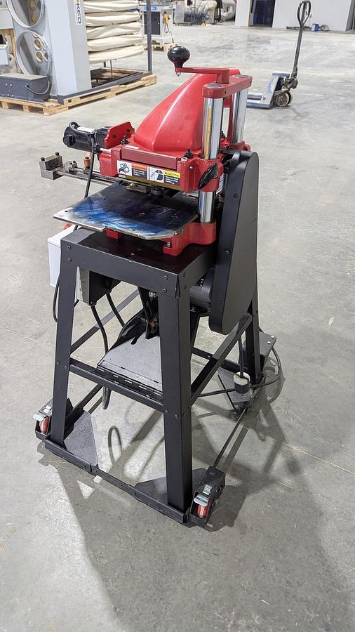 Used Williams & Hussey 206 Variable Feed Molder