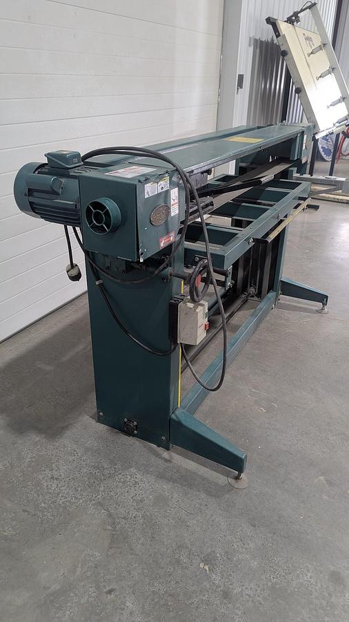 Used 2010 Grizzly G5394 6" x 186" Stroke Sander