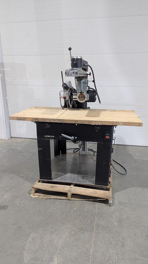 Used Delta 33-411 16'' Radial Arm Saw
