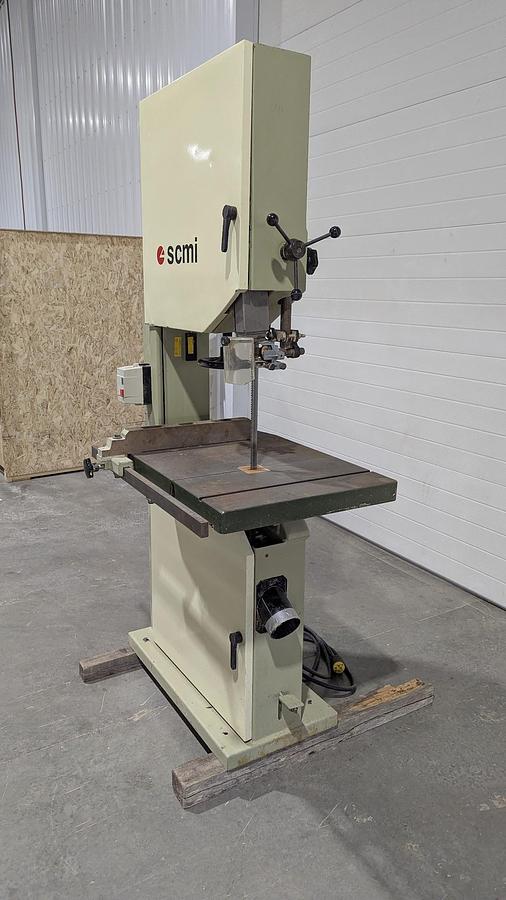 Used SCMI SC 600 24'' Bandsaw