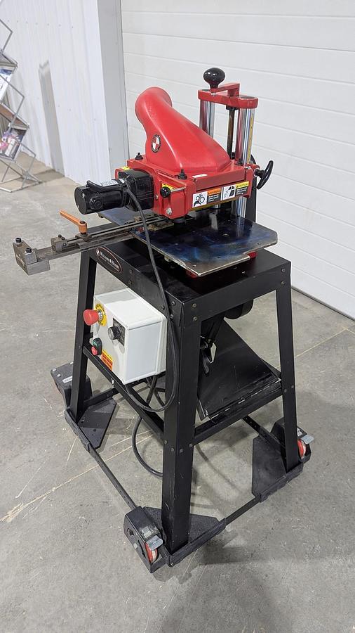 Used Williams & Hussey 206 Variable Feed Molder