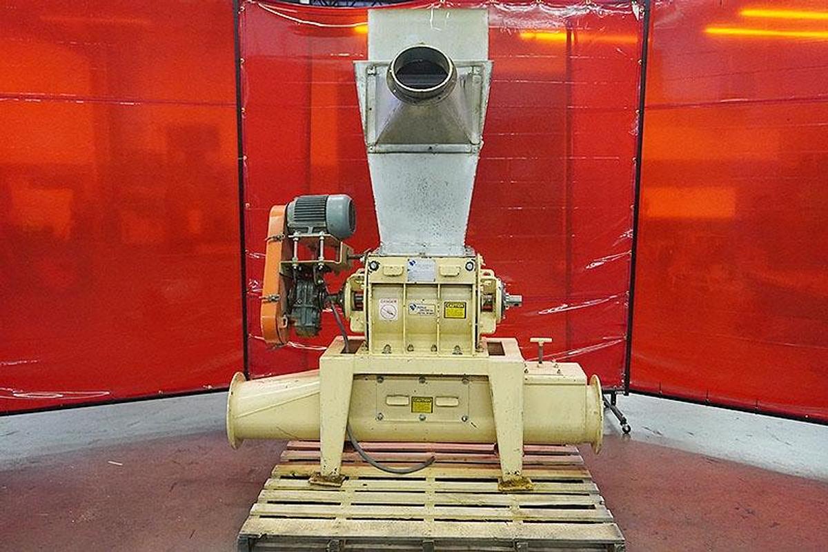 Used 2000 Western Pneumatics 14 x 18 Rotary Air Lock
