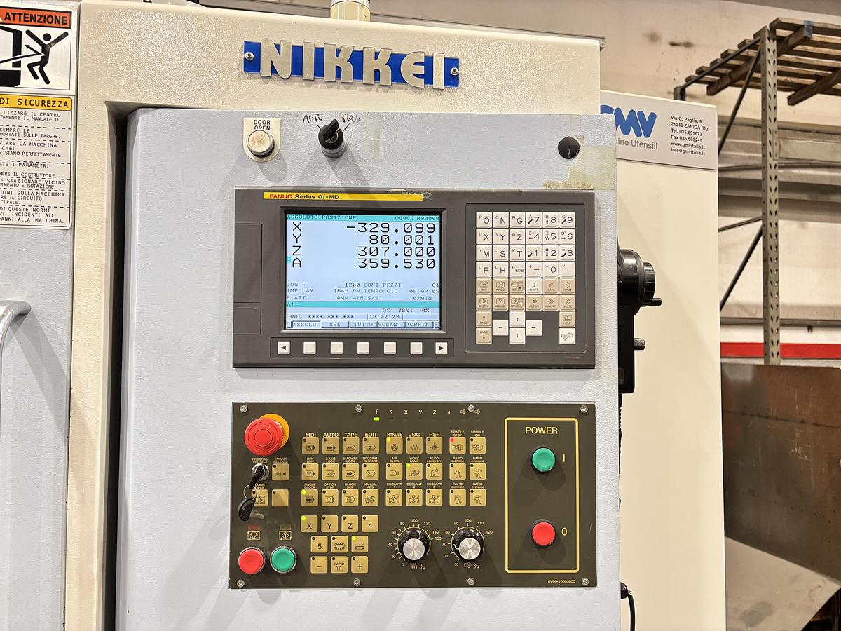 Usato CENTRO DI LAVORO NIKKEI VH 1010 CNC FANUC ANNO 2015