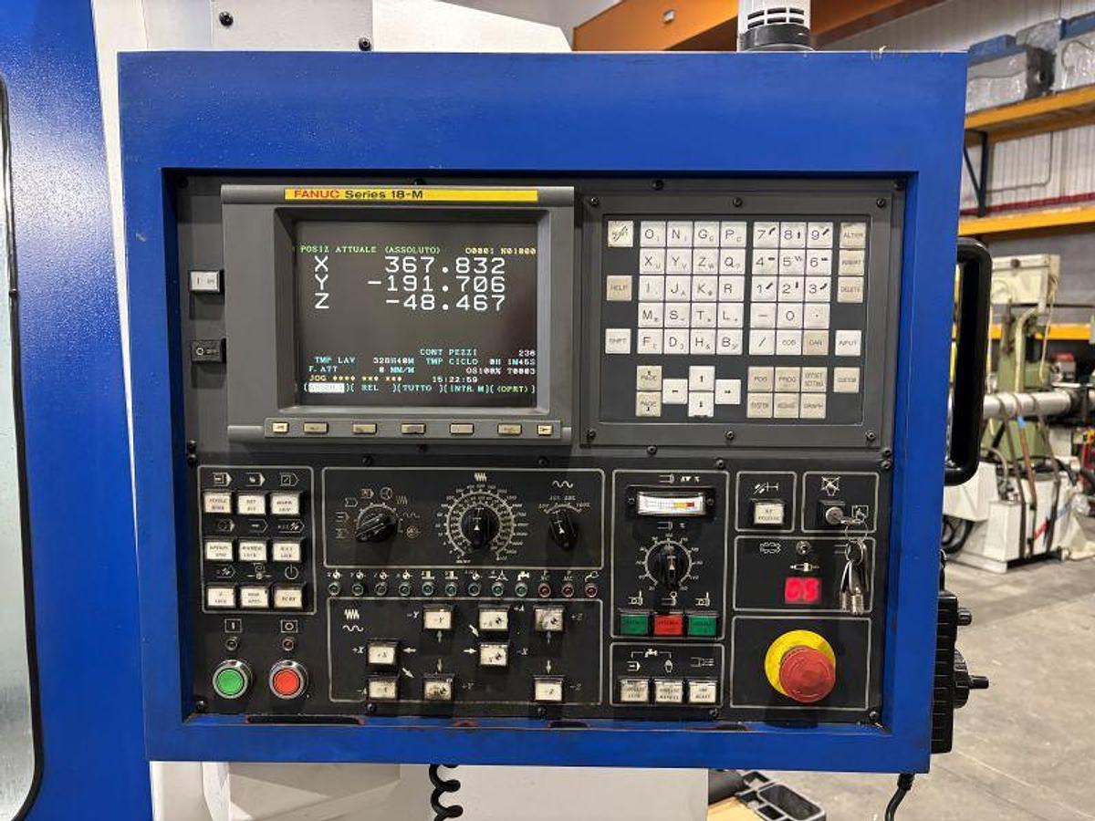 Usato CENTRO DI LAVORO DART VMC 850 XL CNC FANUC 18 - M