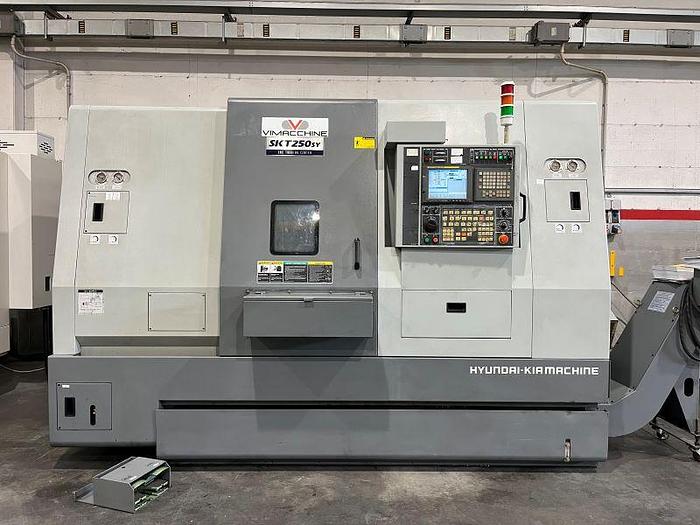 Usato TORNIO HYUNDAI KIA SKT 250 SY CNC FANUC 18i - TB ANNO 2008