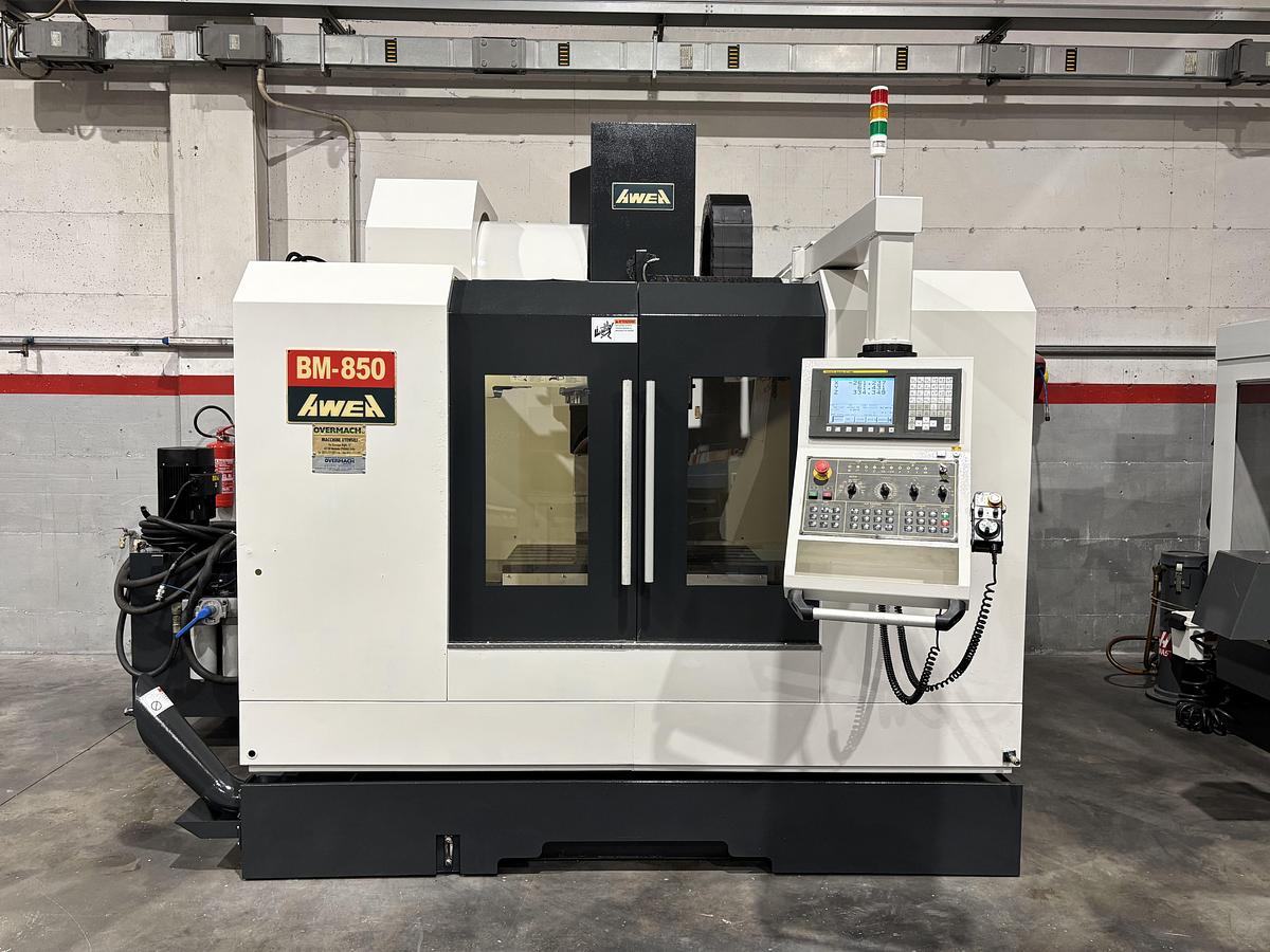 Usato CENTRO DI LAVORO AWEA BM - 850 CNC FANUC