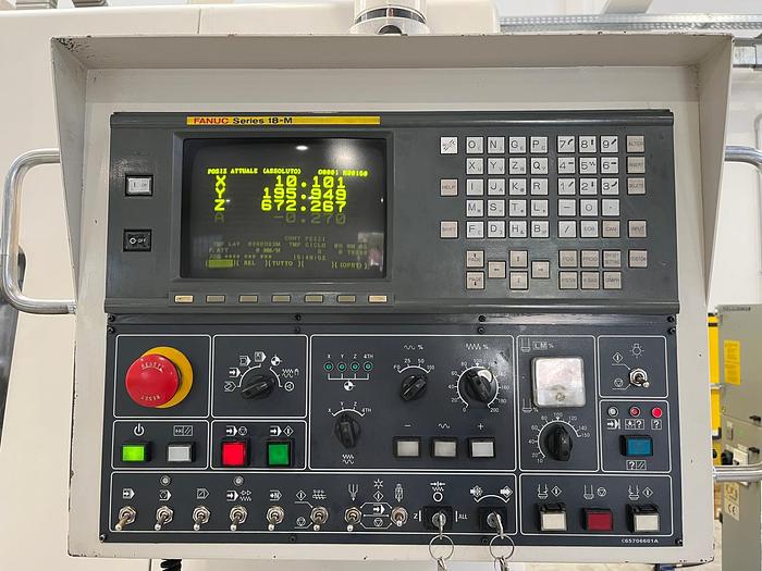 Usato CENTRO DI LAVORO DAEWOO ACE V - 850 CNC FANUC 18 - T