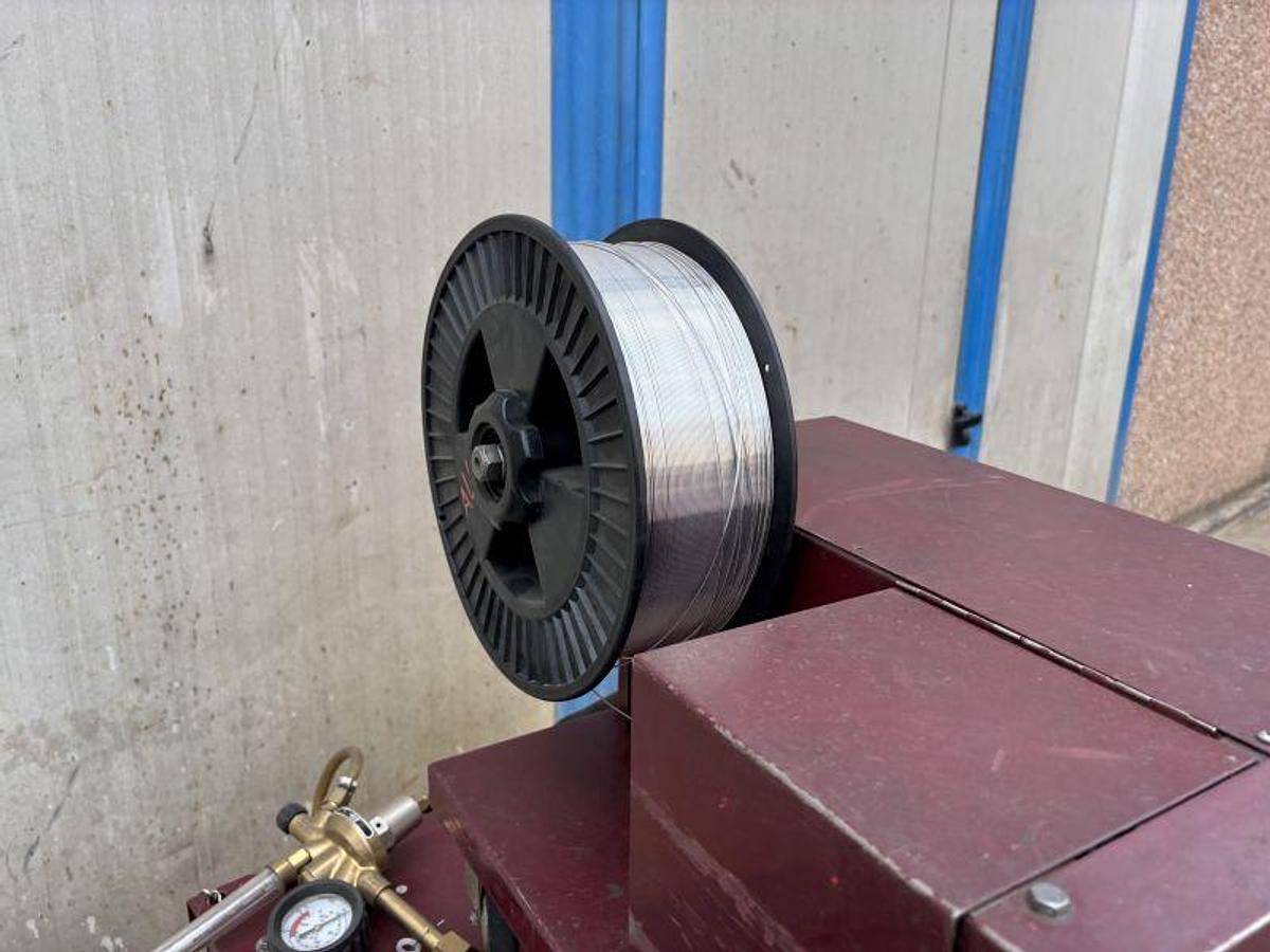 Usato SALDATRICE WELDTRONIC 400 A / FERRO E ALUMINIO