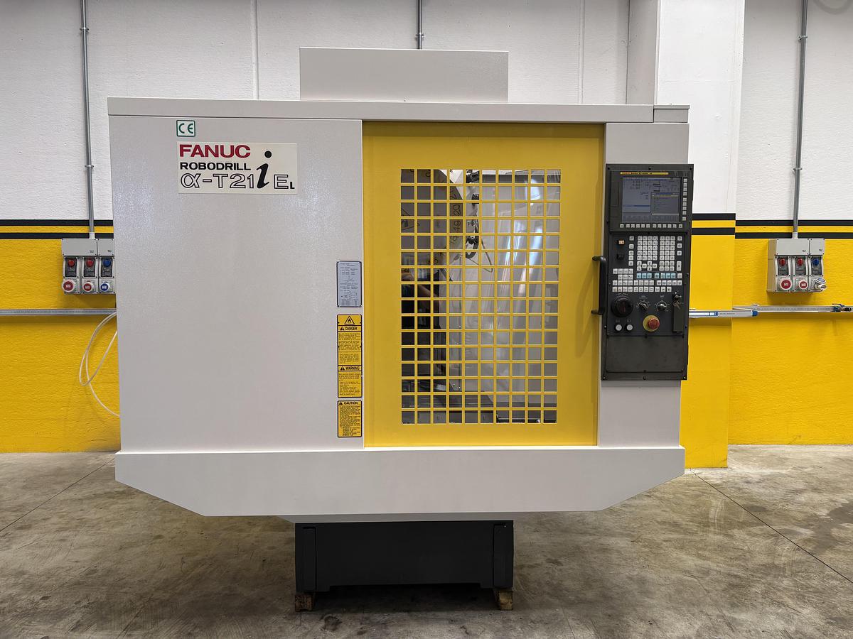 Usato CENTRO DI LAVORO FANUC ROBODRILL / ALPHA - T21 i E L