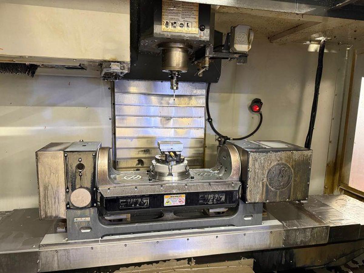 Usato CENTRO DI LAVORO HAAS VF - 3 SS ANNO 2014