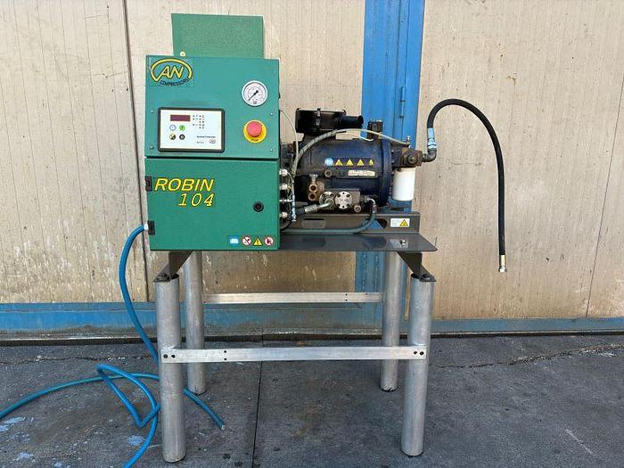 Used COMPRESSORE ROBIN 104