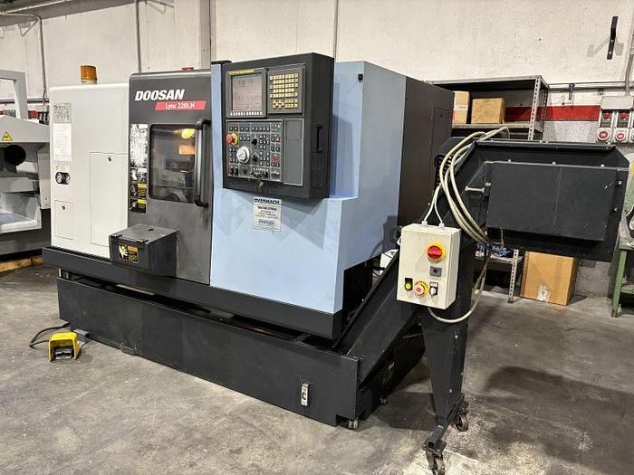 Used TORNIO DOOSAN LYNX 220 LM ANNO 2008