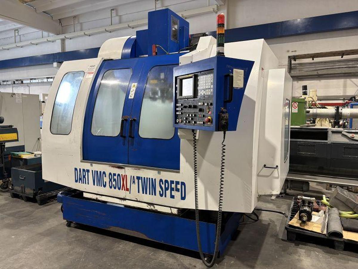 Usato CENTRO DI LAVORO DART VMC 850 XL CNC FANUC 18 - M