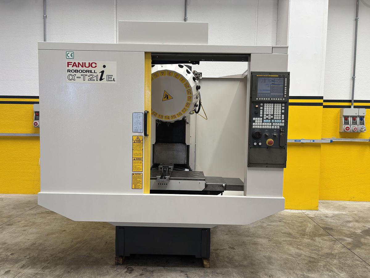 Usato CENTRO DI LAVORO FANUC ROBODRILL / ALPHA - T21 i E L