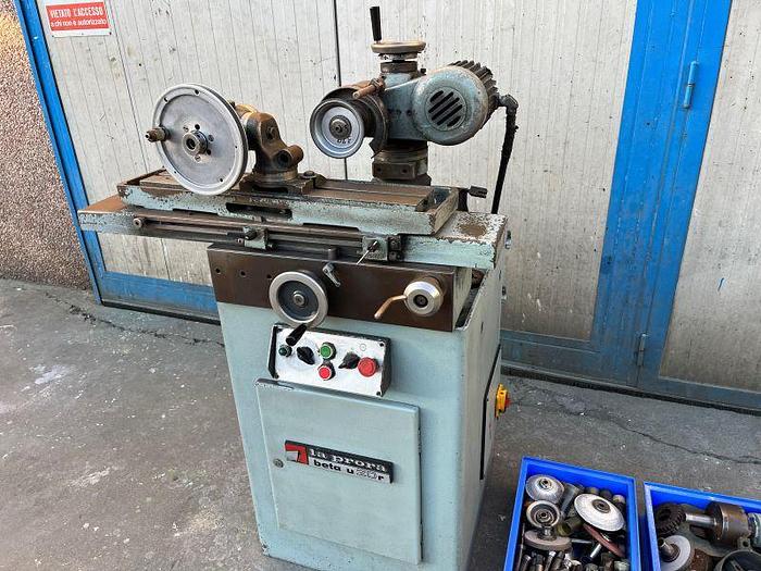 Usato AFFILATRICE LA PRORA BETA U 20 R