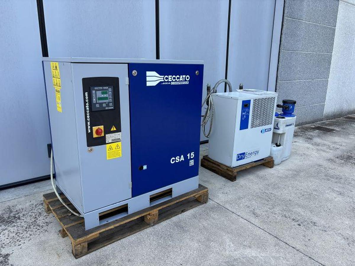 Usato COMPRESSORE CECCATO CSA 15 CON ESSICATORE ANNO 2011