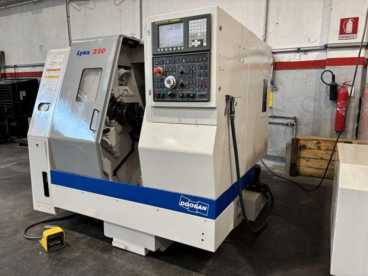 Usato TORNIO DOOSAN LYNX 220 ANNO 2007