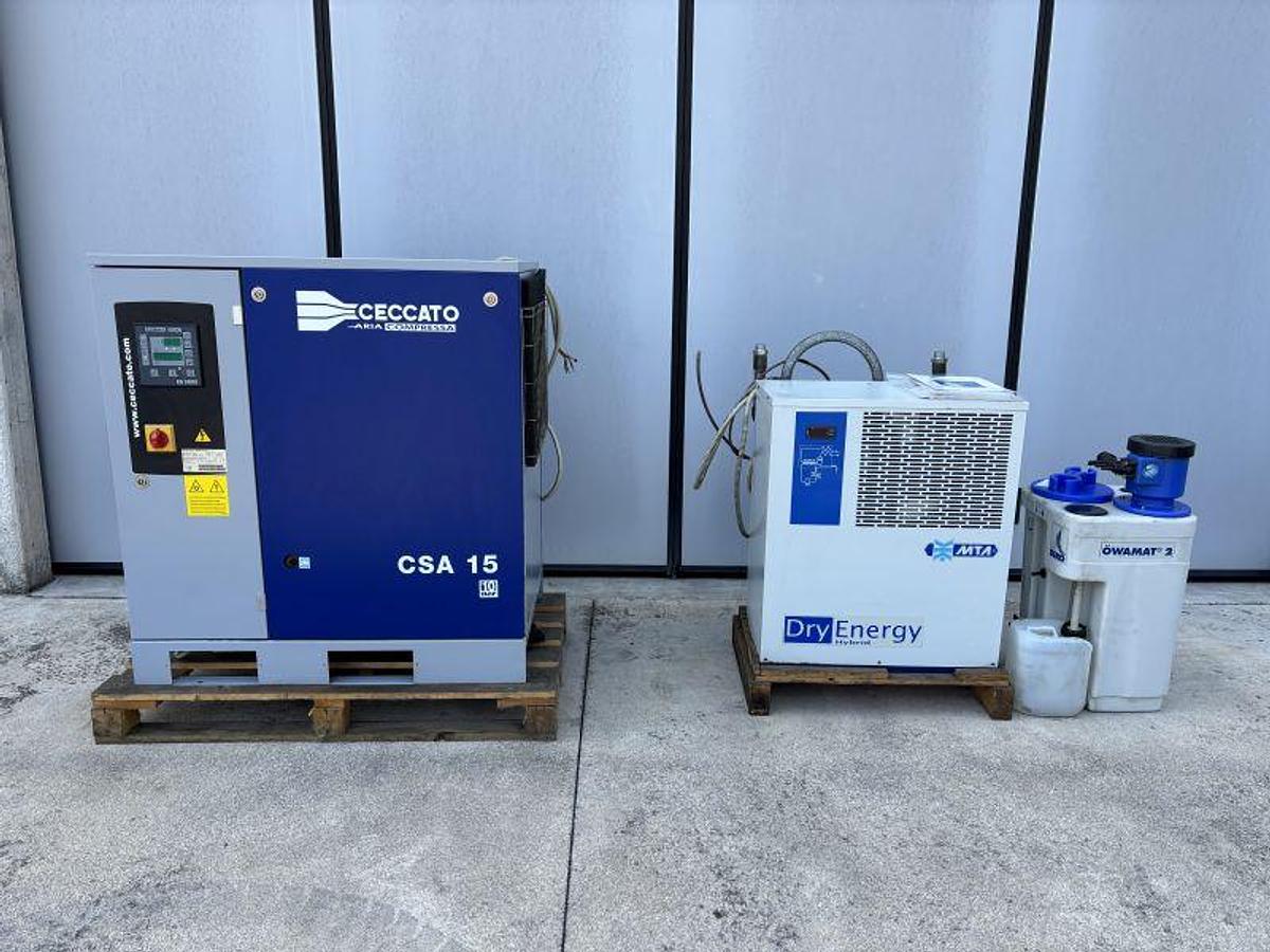 Usato COMPRESSORE CECCATO CSA 15 CON ESSICATORE ANNO 2011