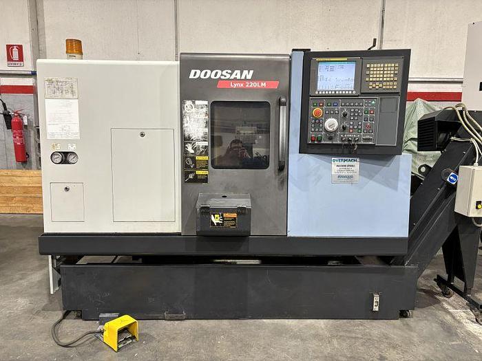 Used TORNIO DOOSAN LYNX 220 LM ANNO 2008