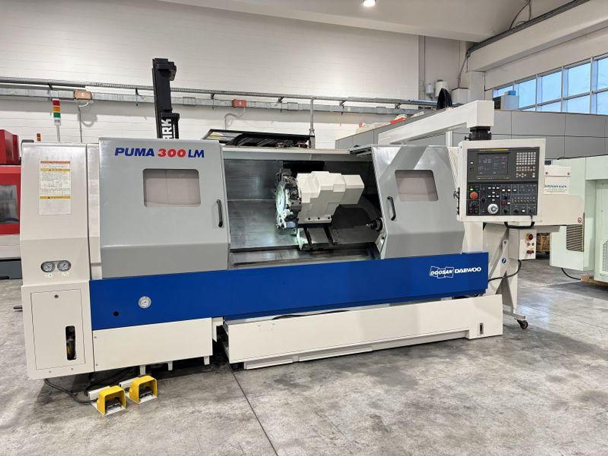 Usato TORNIO DAEWOO PUMA 300 LM