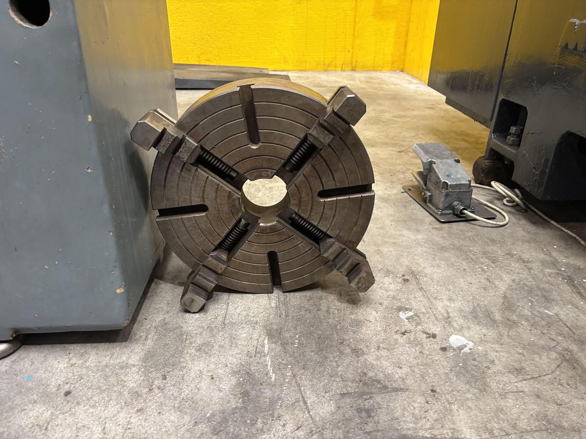 Usato TORNIO PARALLELO BMP VOGHERA 22 / P.B. 105 mm