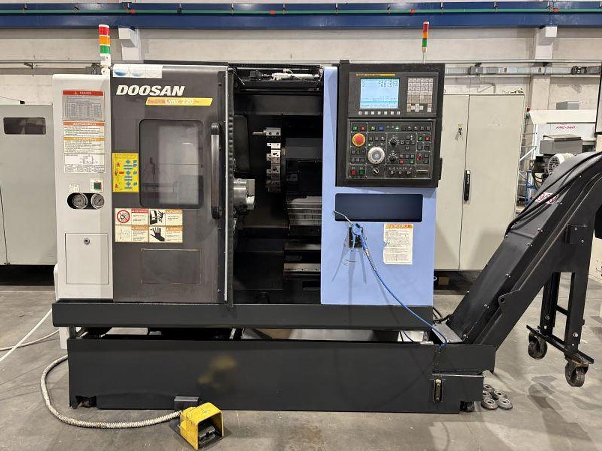 Usato TORNIO DOOSAN LYNX 220 ANNO 2014