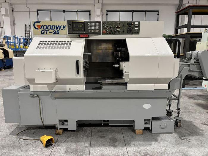 Used TORNIO MOTORIZZATO GOODWAY GT - 25 CNC FANUC 18 - T