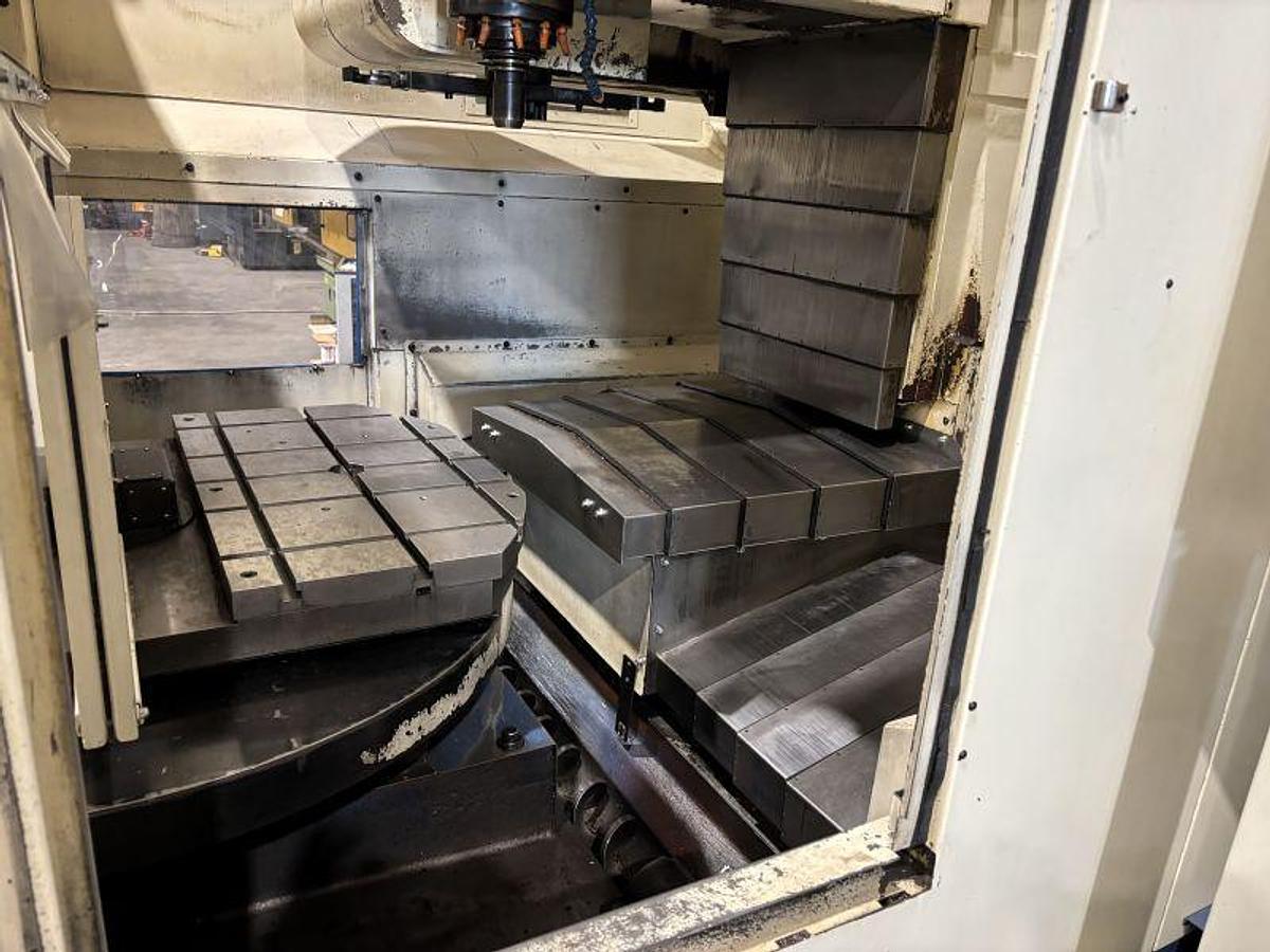 Usato CENTRO DI LAVORO PALLETTIZZATO SPINNER ME - 650 S - FANUC 18i-MB ANNO 2008