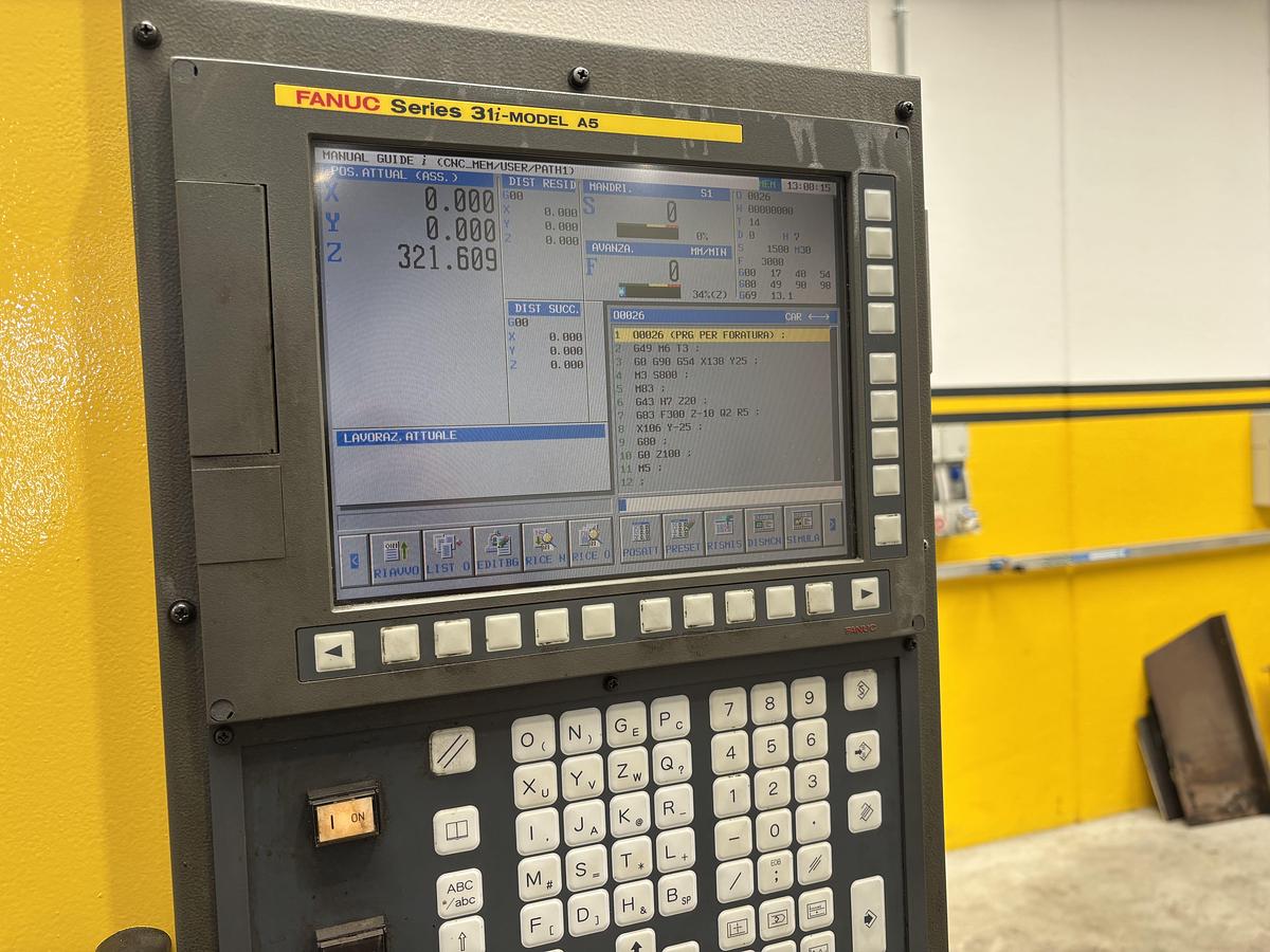 Usato CENTRO DI LAVORO FANUC ROBODRILL / ALPHA - T21 i E L