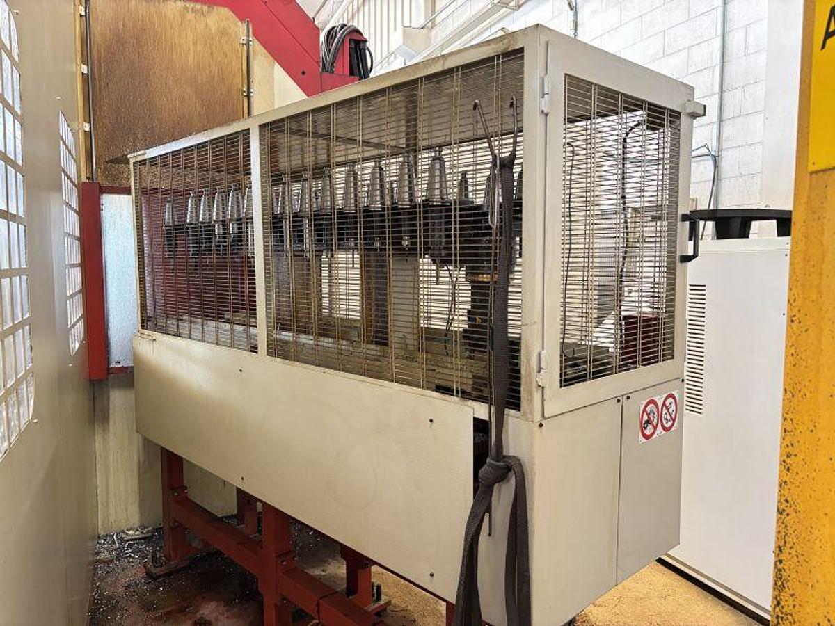 Usato FRESATRICE STS AVANTGARDE DH ANNO 2007 CNC SELCA S 4045 DH