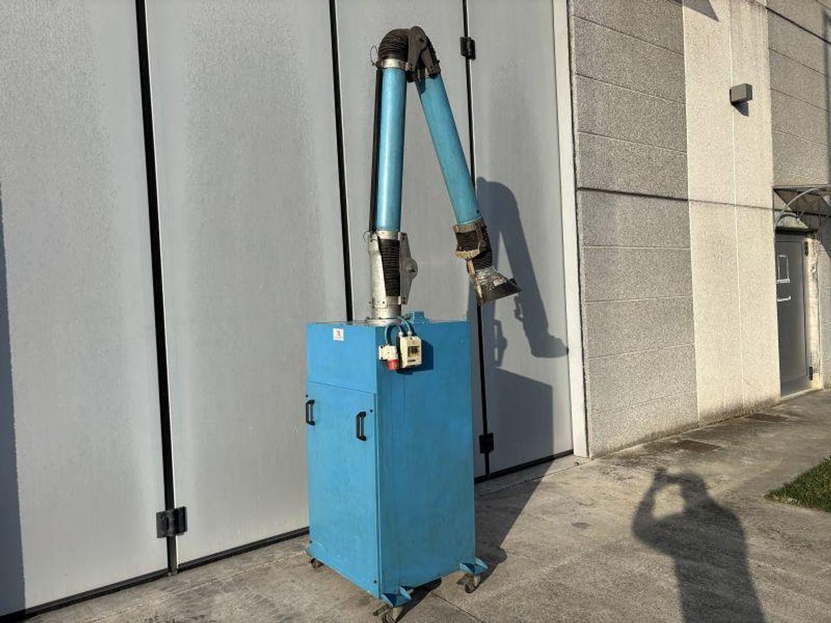 Usato ASPIRATORE INDUSTRIALE AERRE