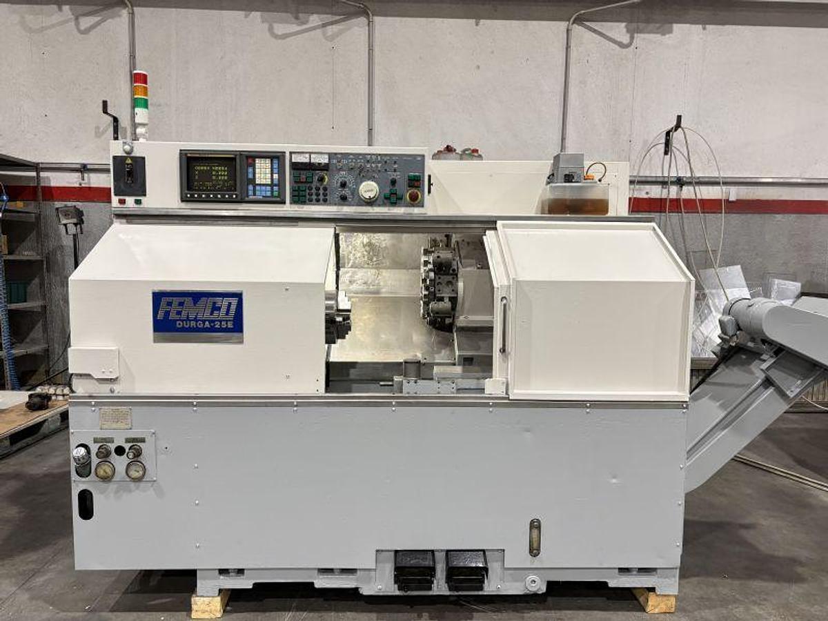 Usato TORNIO FEMCO DURGA 25 E CNC FANUC
