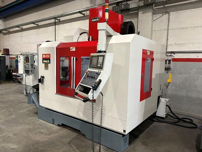 Usato CENTRO DI LAVORO AWEA BM - 850 CNC FANUC 0i - MC ANNO 2007