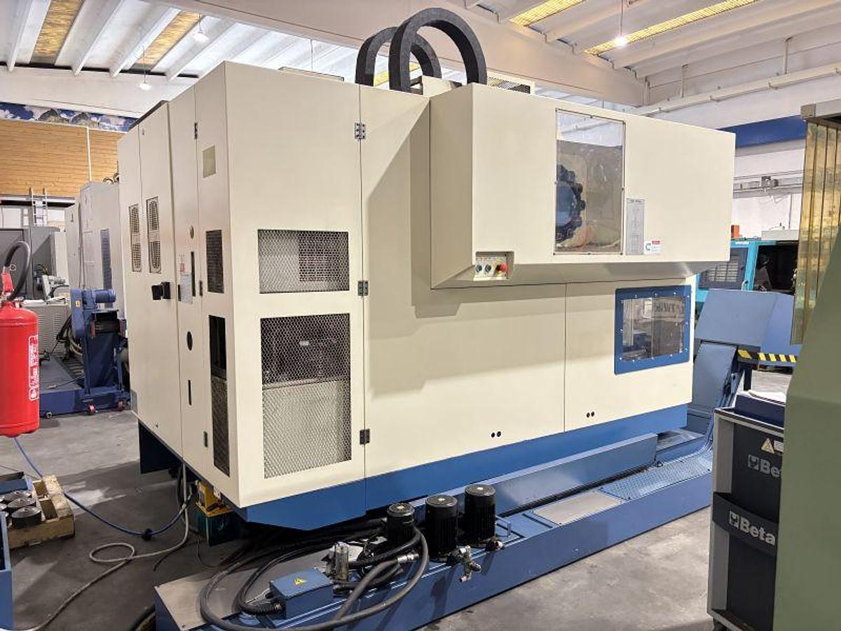 Usato CENTRO DI LAVORO PALLETTIZZATO SPINNER ME - 650 S - FANUC 18i-MB ANNO 2008