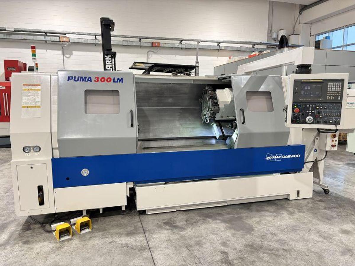 Usato TORNIO DAEWOO PUMA 300 LM